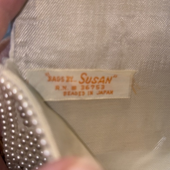 Bags by Susan Clutch Purse Ivory Hand
Beaded Japan 1960's Bag Vintage J24 - Picture 5 of 5